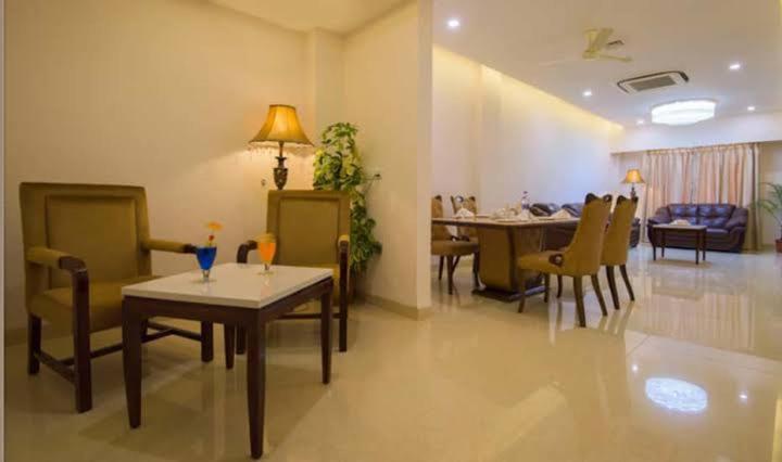 The Celestial Park, Bhopal Hotel Exterior photo